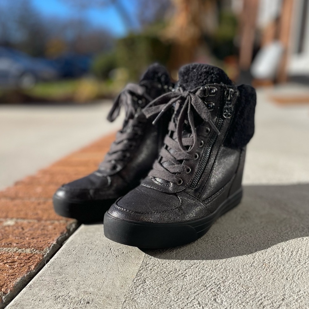 Guess Wedge Sneakers with faux fur